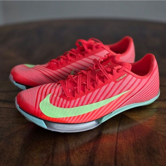 Nike Air Zoom Maxfly 2 Elite Bright Crimson FD8395-600 Women's 9.5 Track Spikes - Picture 2 of 12